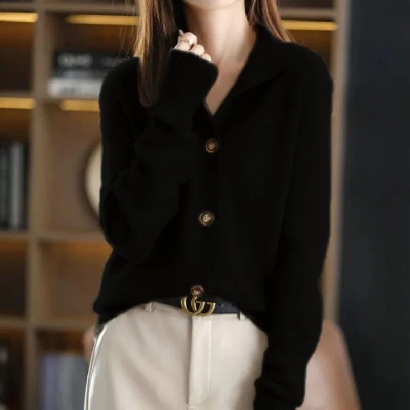 Ada | Cardigan femme léger boutonné en maille douce, élégant pour le quotidien