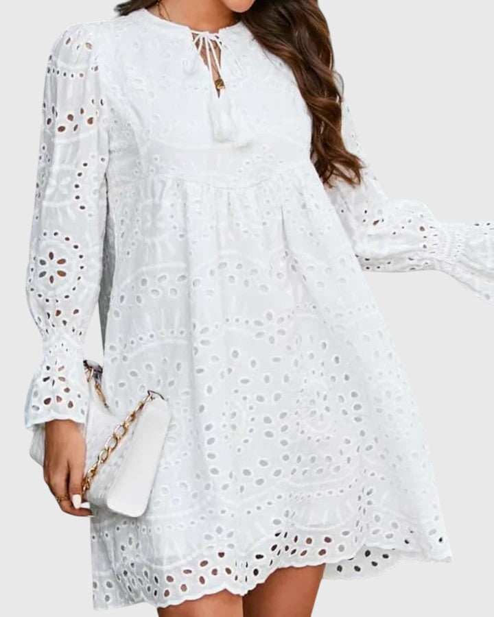 Anouk | Robe femme en dentelle aérienne romantique, fluide et élégante