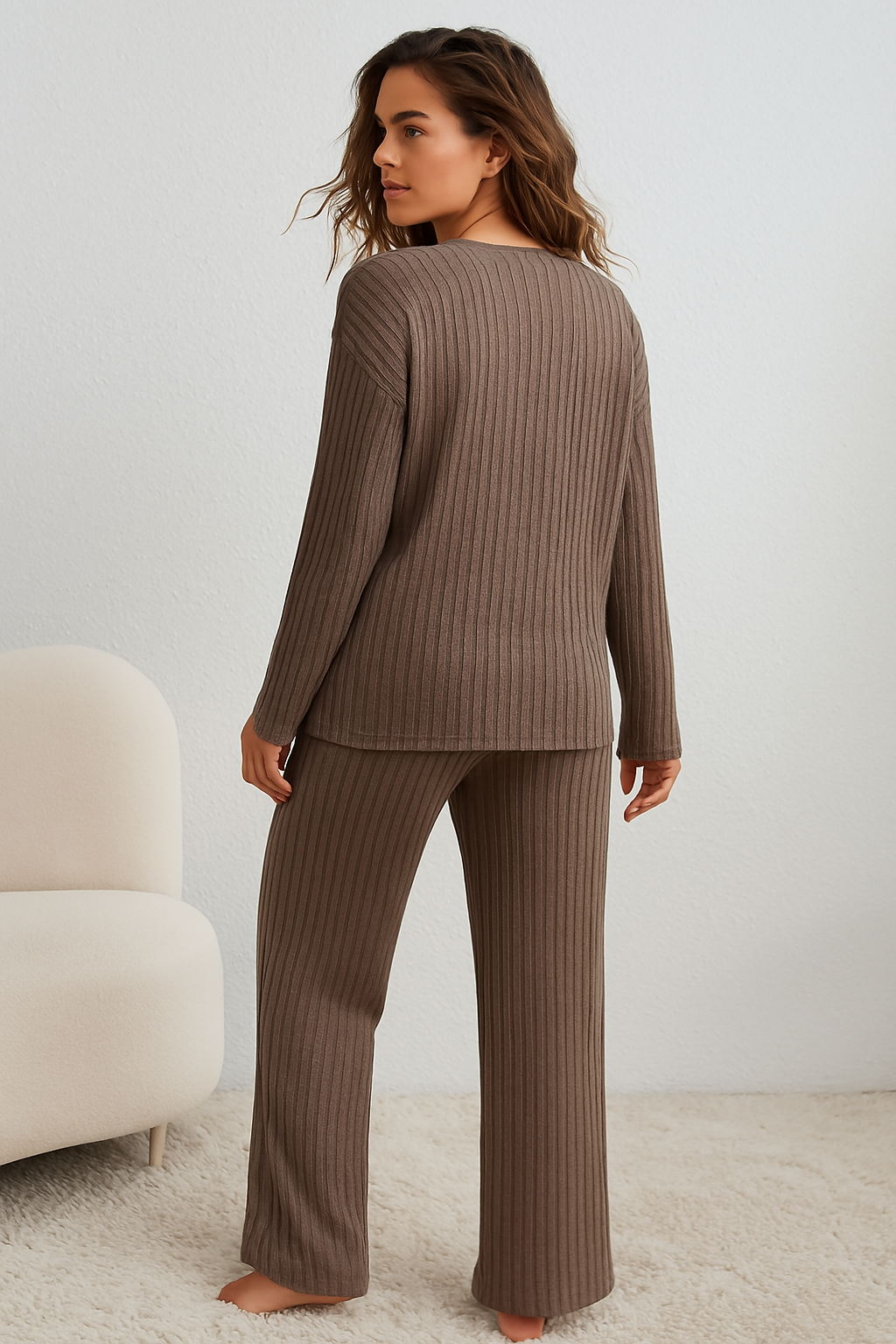 Noelle | Ensemble détente femme en maille côtelée col V, confortable et doux