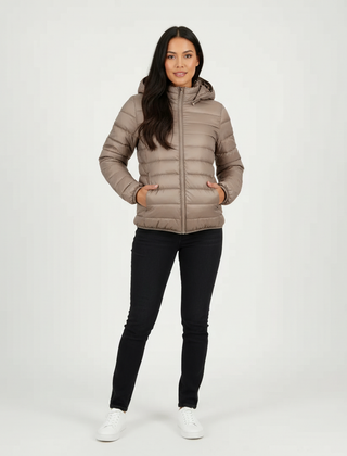 Doudoune Femme Matelassée Coupe Sport à Capuche