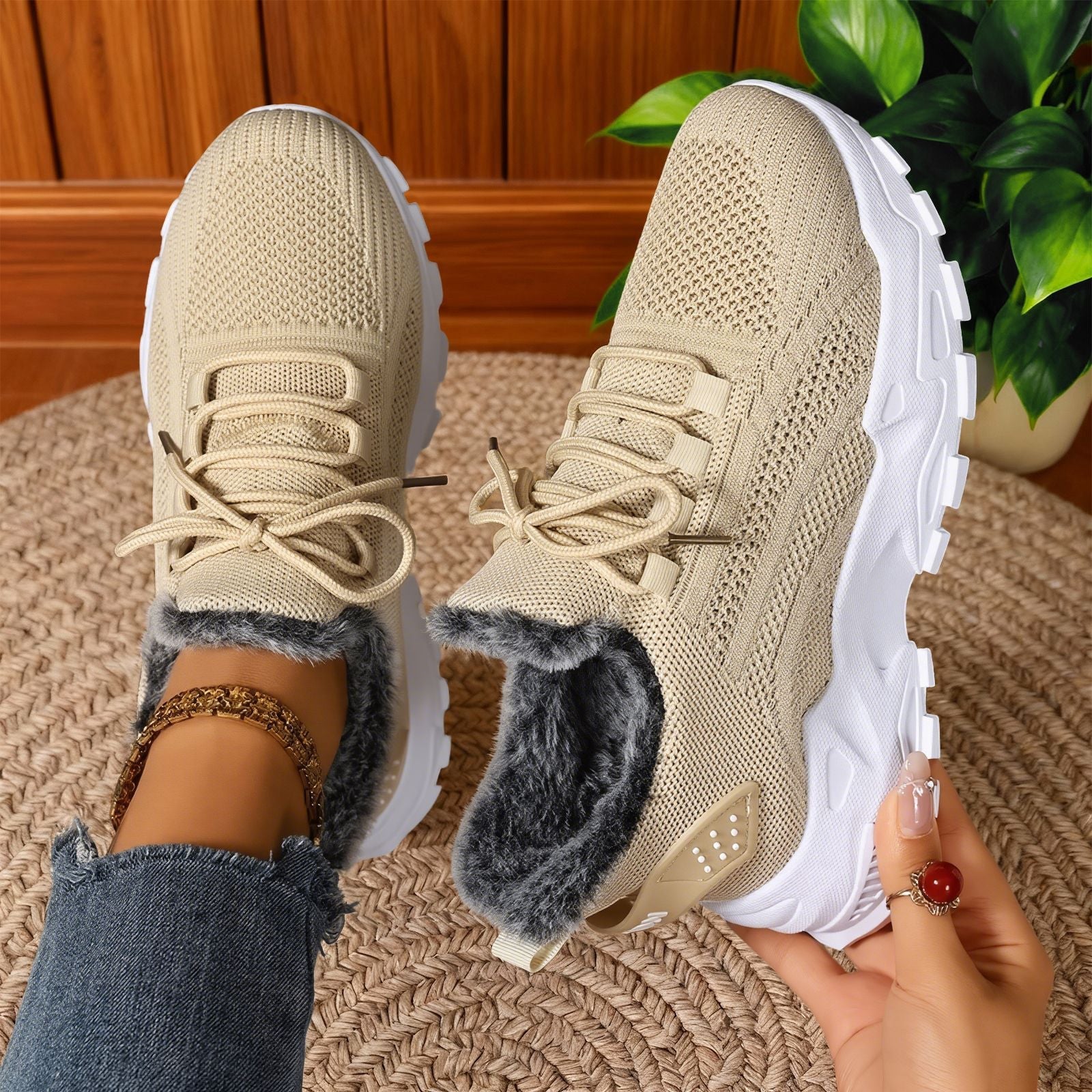 Brydee | Baskets femme légères à lacets, en polaire décontractées