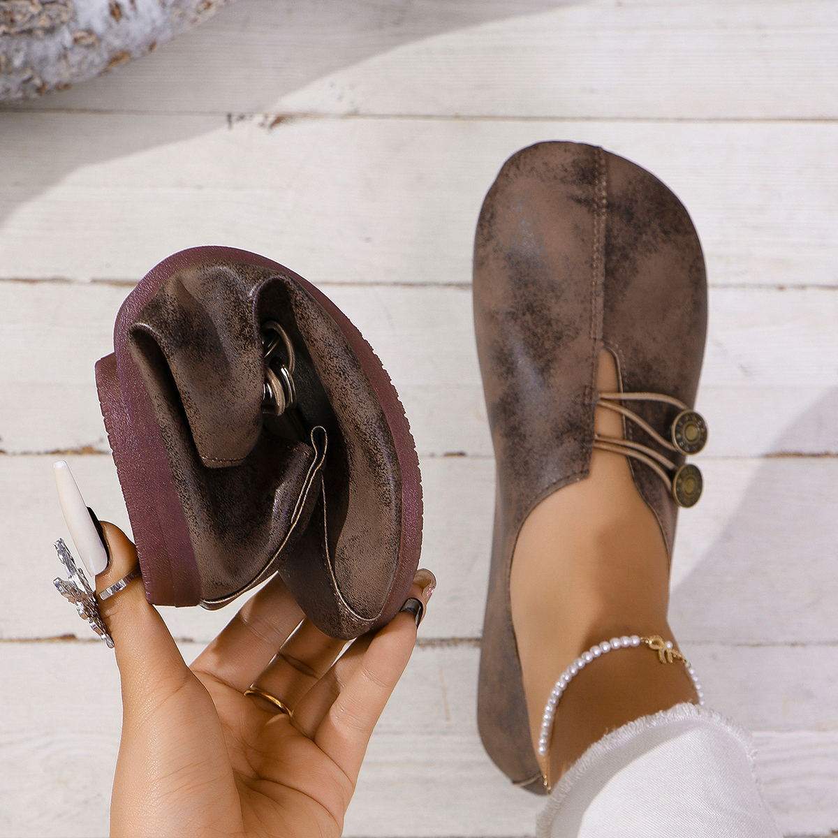 Liora | Baskets femme de marche flexibles, confortables au style polyvalent