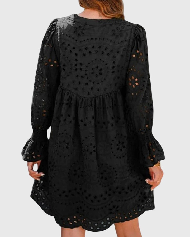 Anouk | Robe femme en dentelle aérienne romantique, fluide et élégante