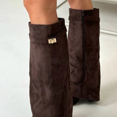 Bottes Femme en Daim Noir à Talon et Détails Dorés