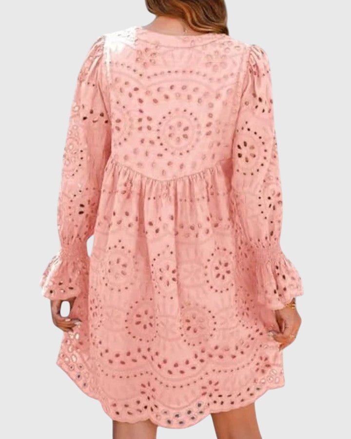 Anouk | Robe femme en dentelle aérienne romantique, fluide et élégante